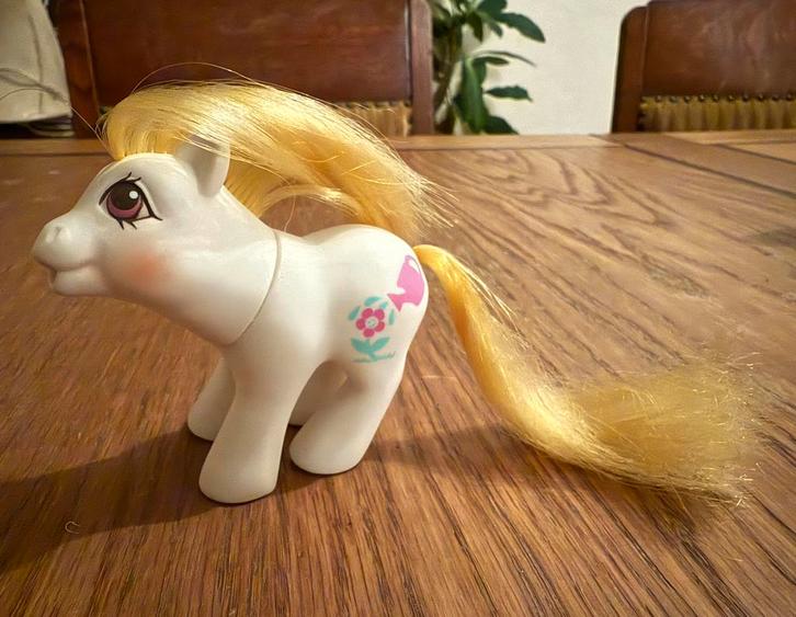 My Little Pony G1 Baby Rainflower 1989, Kinderen en Baby's, Speelgoed | My Little Pony, Gebruikt, Ophalen of Verzenden