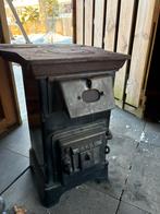 Oude Houtfornuis / Houtkachel t.e.a.b., Huis en Inrichting, Kachels, Ophalen, Gebruikt, Houtkachel, Vrijstaand