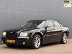 Chrysler 300C 2.7 V6|YOUNGTIMER|AUT|PSENSOR|XENON, Automaat, Gebruikt, Zwart, Origineel Nederlands