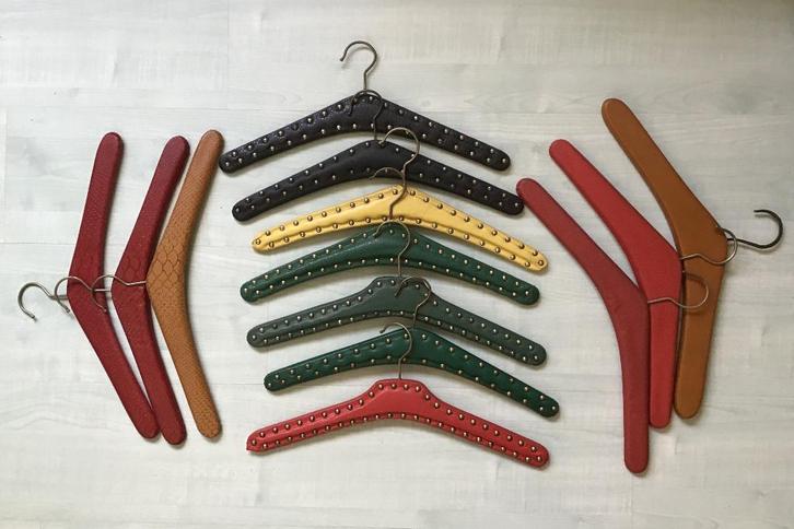 Vintage skai kleerhangers met en zonder nagels, Verzamelen, Retro, Huis en Inrichting, Ophalen of Verzenden