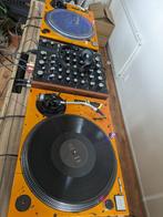 2x Oranje custom Technics SL-1200 MK2 in zeer goede staat, Pitch-regelaar, Platenspeler, Gebruikt, Ophalen of Verzenden