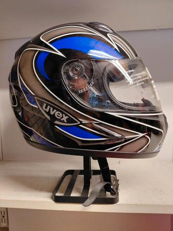 Nieuwe helm maat XL  beschikbaar voor biedingen
