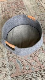 Poezenmand grijs Vilt, Dieren en Toebehoren, Ophalen of Verzenden, Zo goed als nieuw