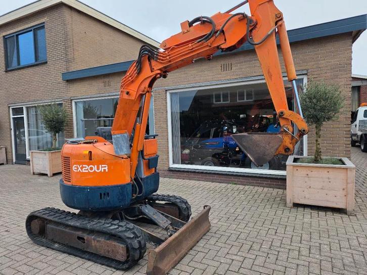 Hitachi Ex20 graafmachine minigraver zeer goed, Zakelijke goederen, Machines en Bouw | Kranen en Graafmachines, Graafmachine
