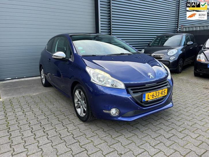 Peugeot 208 1.2 VTi Active PANORAMA/NAVIGATIE, Auto's, Peugeot, Bedrijf, Te koop, ABS, Airbags, Airconditioning, Boordcomputer