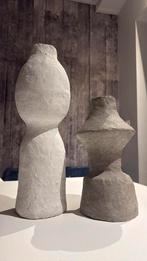 Vazen papier machee, Wit, Aardewerk of Porselein, Ophalen of Verzenden, Zo goed als nieuw