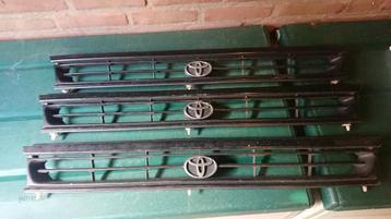 Toyota starlet p8 grill beschikbaar voor biedingen
