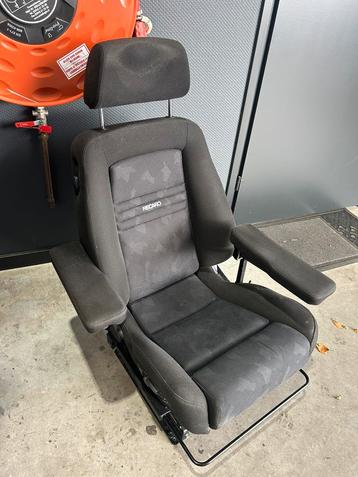 Recaro auto stoel beschikbaar voor biedingen
