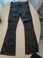 Zara jeans met boot cut. Maat 40. Zwart, Ophalen of Verzenden, W30 - W32 (confectie 38/40), Gedragen, Zara