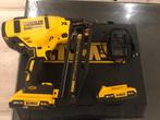 DEWALT DCN660 TACKER (SPIJKERPISTOOL), Doe-het-zelf en Verbouw, Gereedschap | Overige machines, Ophalen of Verzenden, Zo goed als nieuw
