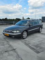 Volvo V70 II 2.5 T Titanium LPG, Auto's, 1800 kg, Zwart, 2521 cc, Stationwagon