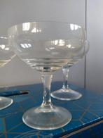 Likeur glazen op voet., Antiek en Kunst, Antiek | Glas en Kristal, Ophalen of Verzenden