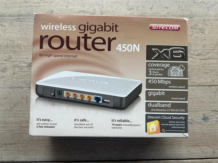 Sitecom WLR-6000 wifi modem router, Computers en Software, Netwerk switches, Zo goed als nieuw, Ophalen of Verzenden