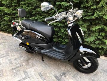 Retro Snor Scooter/Grande Retro/1924 km/bouwjaar 2017!!! beschikbaar voor biedingen