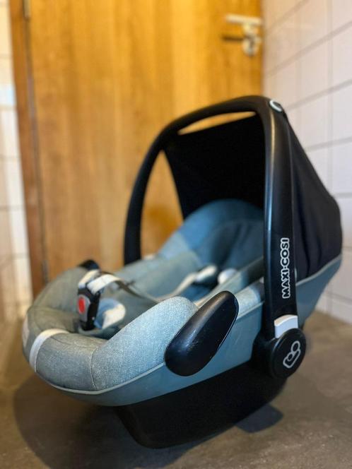 Maxi Cosi Pebble Plus, Kinderen en Baby's, Autostoeltjes, Zo goed als nieuw, Maxi-Cosi, 0 t/m 13 kg, Isofix, Slaapstand, Zijbescherming