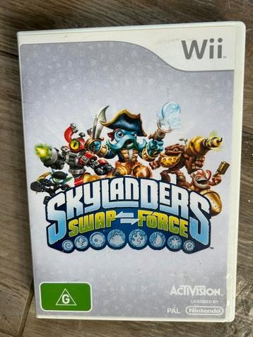 Skylanders Swap Force Wii + Figuren beschikbaar voor biedingen
