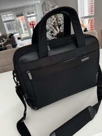 Samsonite Spectrolite 2.0 (15 inch) beschikbaar voor biedingen