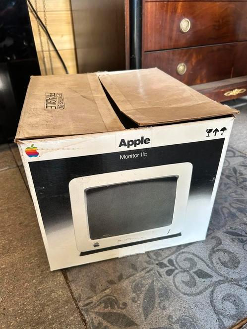 Zeldzaam Origineel Vintage Apple IIC, Computers en Software, Vintage Computers, Ophalen of Verzenden