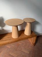 2x Eikenhouten sidetable - Kluskens Kem Kay, Huis en Inrichting, Minder dan 55 cm, Rond, Zo goed als nieuw, Hout
