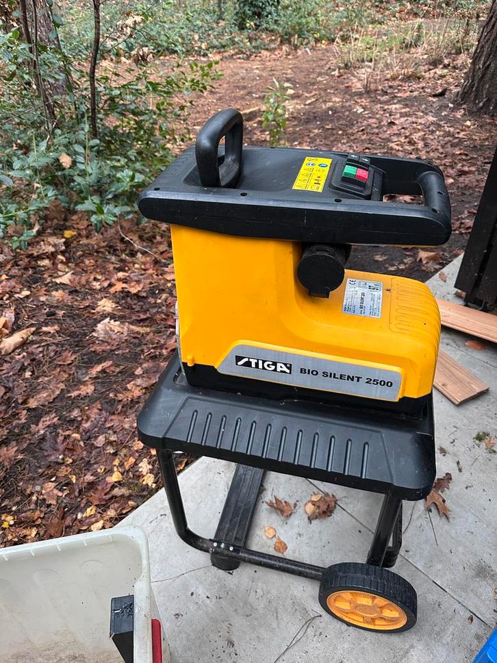 Stiga Bio Silent 2500 Hakselaar, Tuin en Terras, Hakselaars, Gebruikt, Elektrisch, Met opvangbak, Ophalen