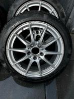 Mercedes CLA Velgen met Winterbanden 17 inch, Auto-onderdelen, Banden en Velgen, Gebruikt, Banden en Velgen, 17 inch, Personenwagen
