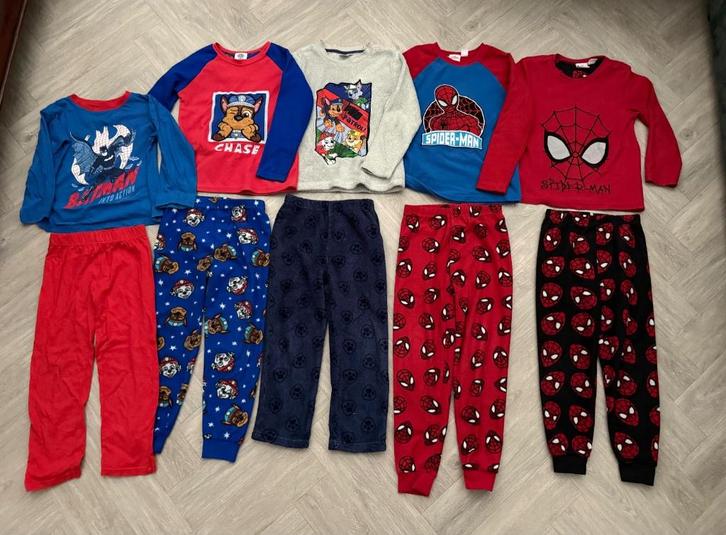 PAKKET Pyjama’s maat 110 - 116! Spiderman, Minecraft, Batman, Kinderen en Baby's, Kinderkleding | Kinder-kledingpakketten, Zo goed als nieuw