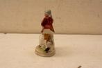 Foreign porseleinen beeldje 39560, Ophalen of Verzenden, Gebruikt, Mens