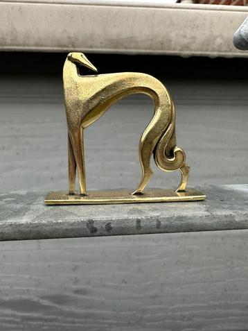 messing sierlijk windhond beeldje  beschikbaar voor biedingen
