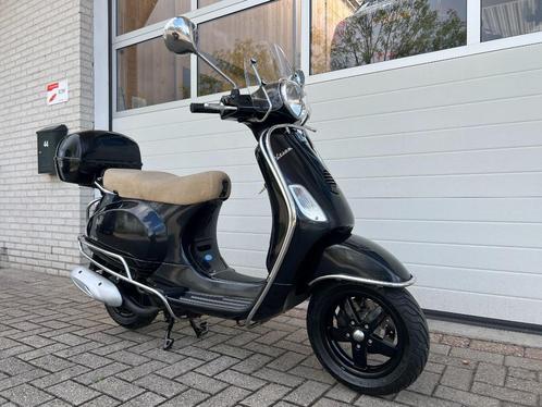 Mooie Vespa LX 50 2 takt snorscooter. Piaggio. 2T. 25km/h., Fietsen en Brommers, Brommers | Vespa, Zo goed als nieuw, Overige modellen