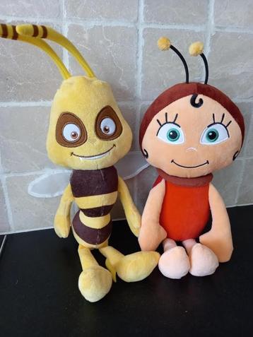 Knuffel Maya de bij en vriendjes   beschikbaar voor biedingen