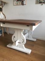 Oude antieke uitschuiftafel, Ophalen