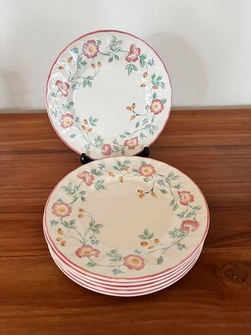 Churchill Stafford borden 6x beschikbaar voor biedingen