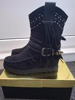 NIEUW Boho ibiza maat 36 enkellaarzen zwart black suède look, Zwart, Lage of Enkellaarzen, Nieuw, Ophalen of Verzenden