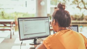 GEZOCHT ICT’ERS  beschikbaar voor biedingen