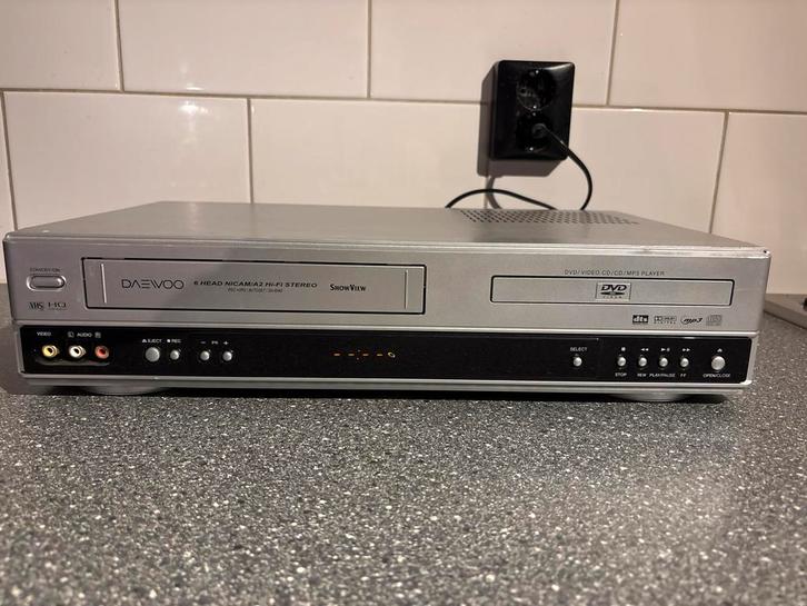 Daewoo VHS/DVD Speler - Goed Werkend!, Audio, Tv en Foto, Videospelers, Gebruikt, VHS-speler of -recorder, Ophalen of Verzenden