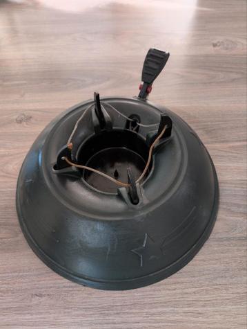 Stabiele en oersterke kerstboom houder  beschikbaar voor biedingen