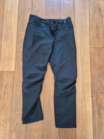 Motorbroek Winter Maat L beschikbaar voor biedingen