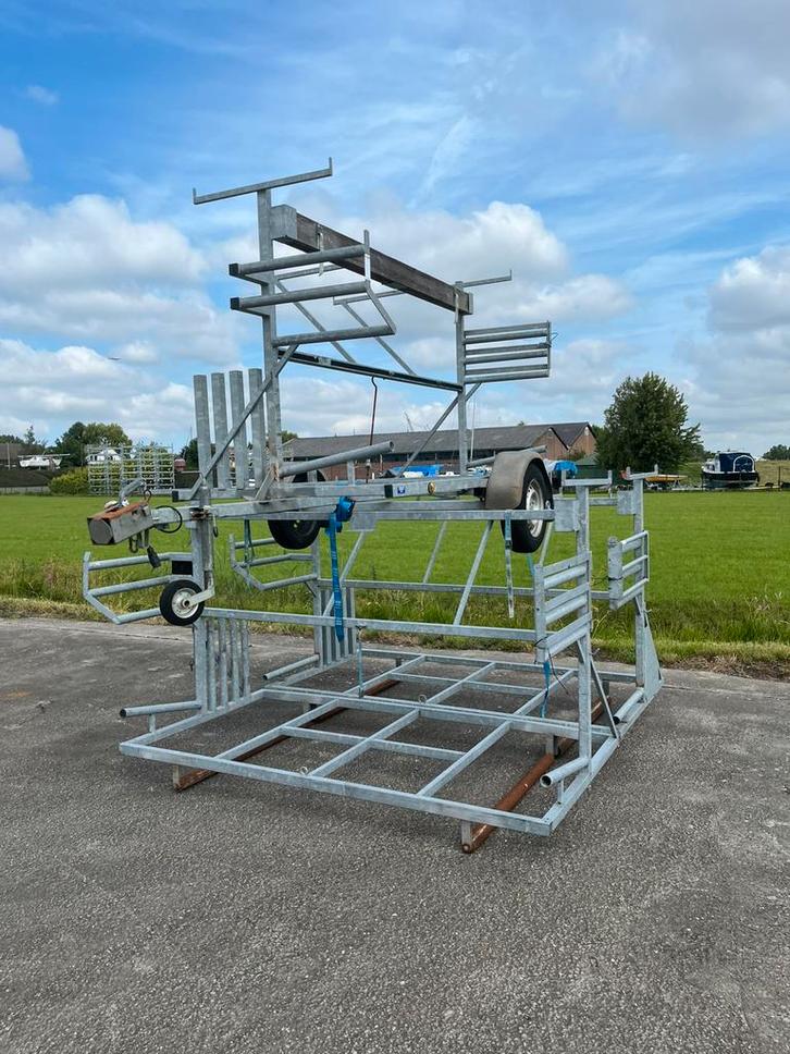 Kraay Steigeraanhangwagen + 2x steigeropslagbok met rollers!, Doe-het-zelf en Verbouw, Steigers, Gebruikt, Rolsteiger of Kamersteiger