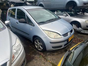 Te koop Mitsubishi Colt in onderdelen  beschikbaar voor biedingen