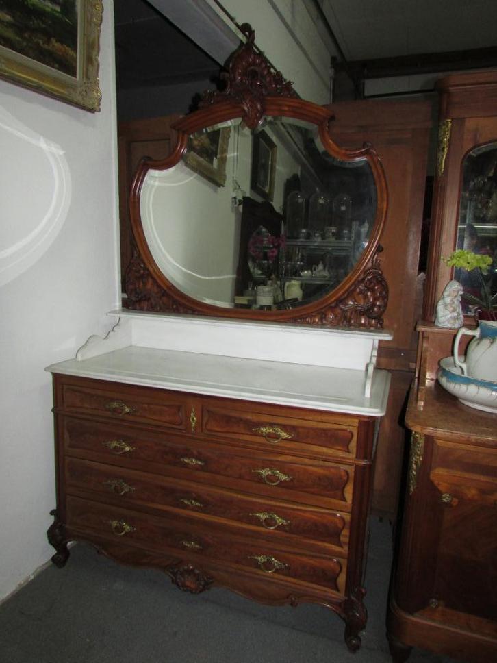 antieke mahonie lade commode kaptafel met wit marmer blad, Huis en Inrichting, Tafels | Kaptafels, Zo goed als nieuw, 150 tot 200 cm
