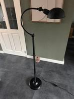Vloerlamp zwart E27, Huis en Inrichting, Lampen | Vloerlampen, Ophalen, Zo goed als nieuw, Metaal, 100 tot 150 cm
