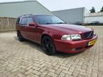 Volvo V70 2.4 5 cil. 2000 Rood, Voorwielaandrijving, 1436 kg, Leder en Stof, Stationwagon