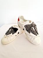 Gucci low top sneakers maat 37 ORIGINEEL, Kleding | Dames, Overige kleuren, Ophalen of Verzenden, Gucci, Sneakers of Gympen