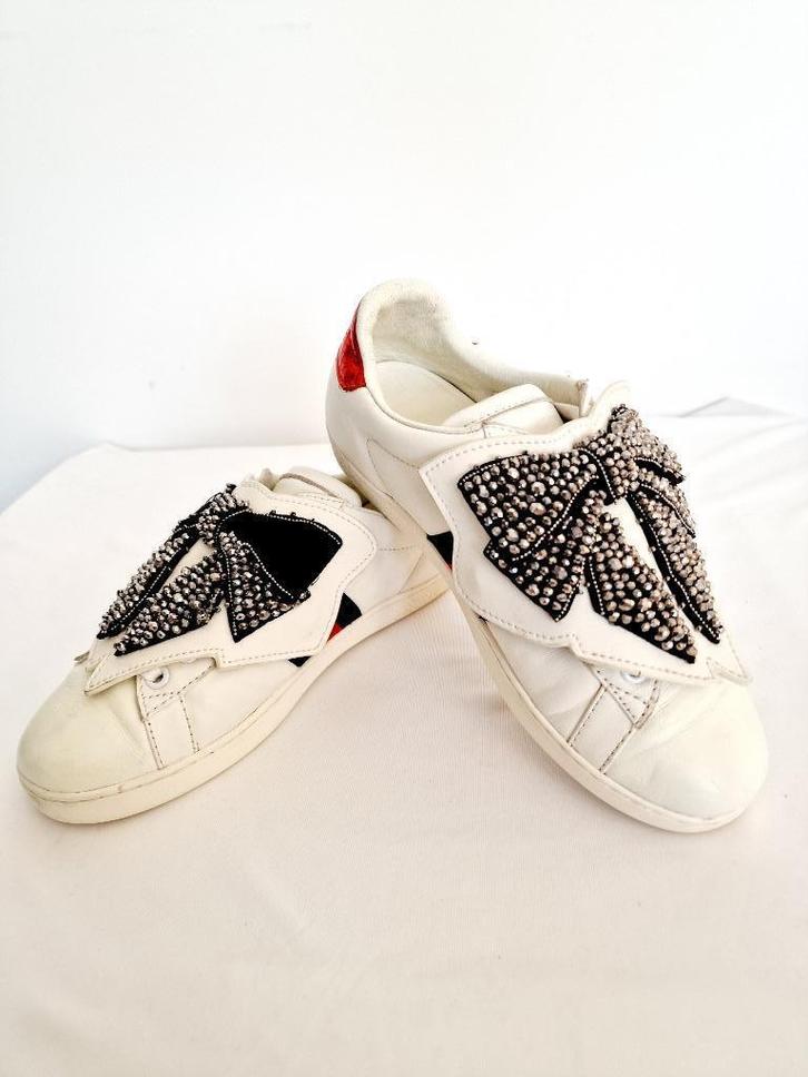 Gucci low top sneakers maat 37 ORIGINEEL, Kleding | Dames, Schoenen, Zo goed als nieuw, Sneakers of Gympen, Overige kleuren, Ophalen of Verzenden