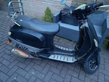 Turbho scooter in onderdelen