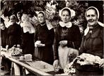 Raalte - Oude Sallandse klederdrachten Raalter Botermarkt, Verzamelen, Ansichtkaarten | Nederland, Verzenden, 1960 tot 1980, Gelopen