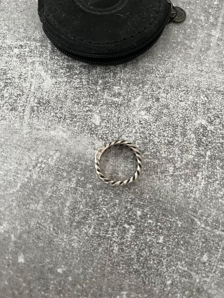 Buddha to Buddha Ring Chain S Maat 18, Sieraden, Tassen en Uiterlijk, Ringen, Zo goed als nieuw, Dame of Heer, 17 tot 18, Zilver