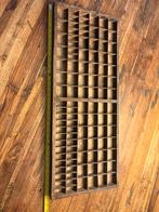 Antieke letterbak, Huis en Inrichting, Woonaccessoires | Wanddecoraties, Gebruikt, Thrifter, Ophalen of Verzenden, The-Thrift-Store@outlook.com