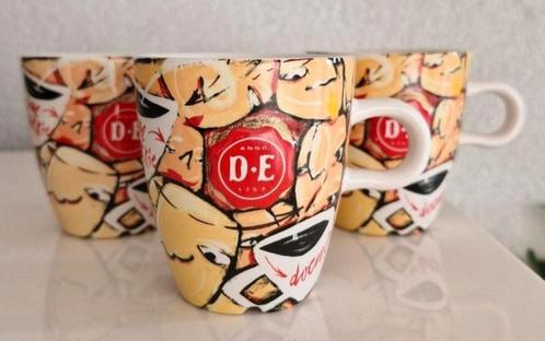 Drie Douwe Egberts senseokopjes Selwyn Senatori, Huis en Inrichting, Keuken | Servies, Zo goed als nieuw, Kop(pen) en/of Schotel(s)