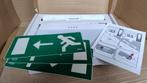2x Hertek LED vluchtweg noodverlichting nieuw in doos, Ophalen of Verzenden, Nieuw, Minder dan 50 watt, Lamp met armatuur